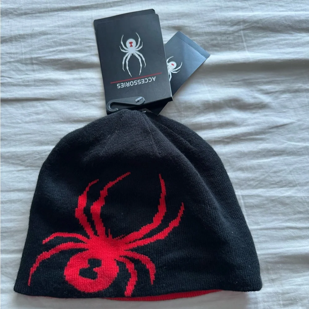Black and Red Spider Kids Beanie - Picture 3 of 3